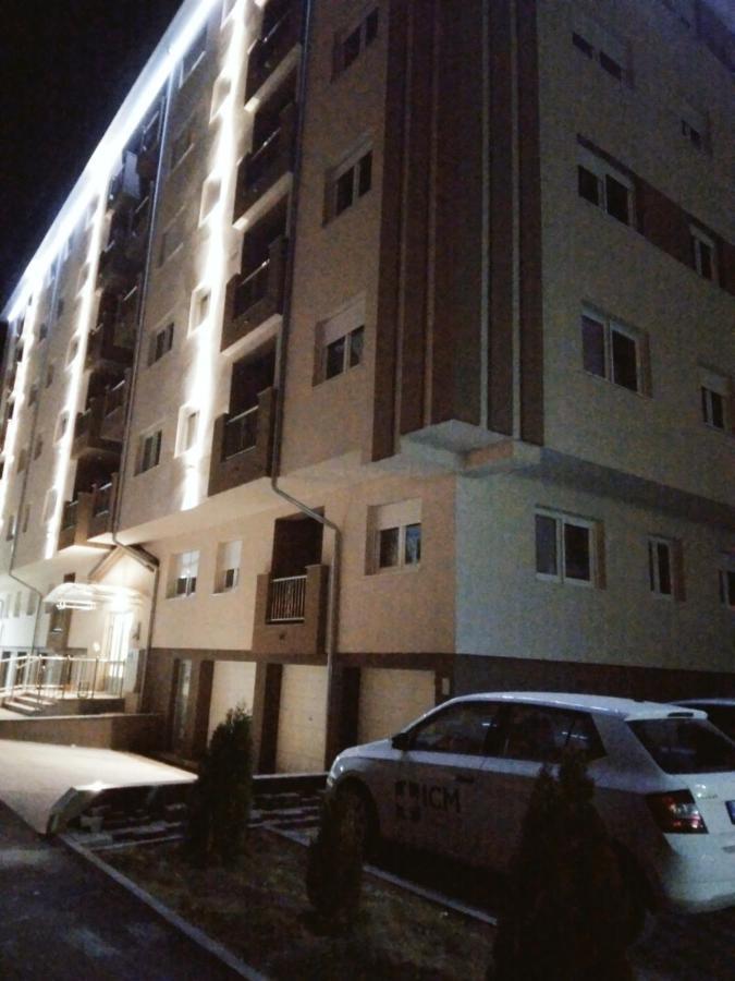 Skyline Apartment ビイェリナ エクステリア 写真